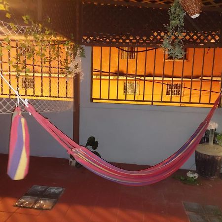 Nirvana 2, Habitacion Doble Con Todos Sus Servicios Guatemala-Stadt Exterior foto