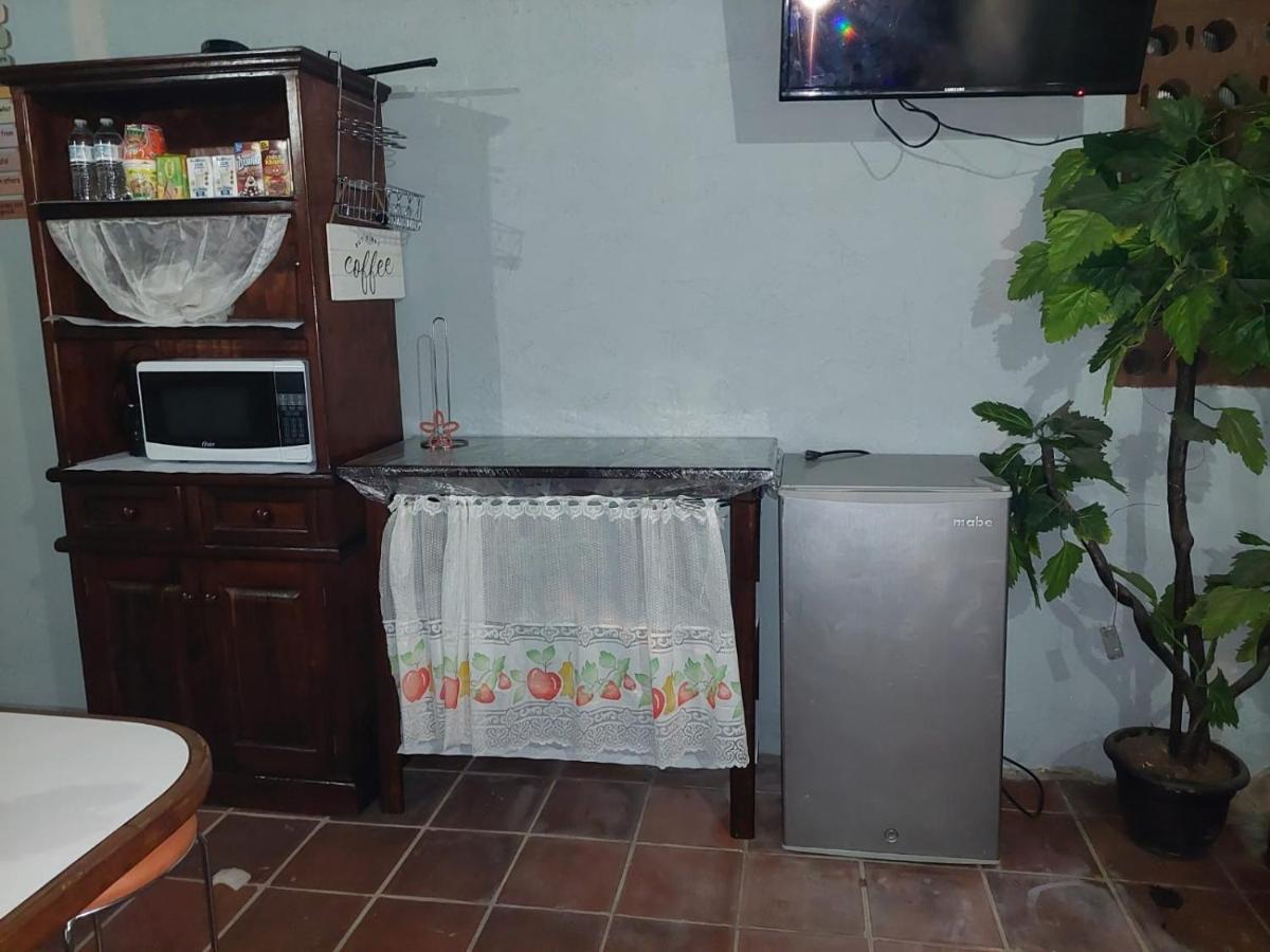 Nirvana 2, Habitacion Doble Con Todos Sus Servicios Guatemala-Stadt Exterior foto